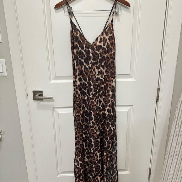 Victoria's Secret Leopard Print Maxi Dress for night time or lounge - Picture 5 of 7